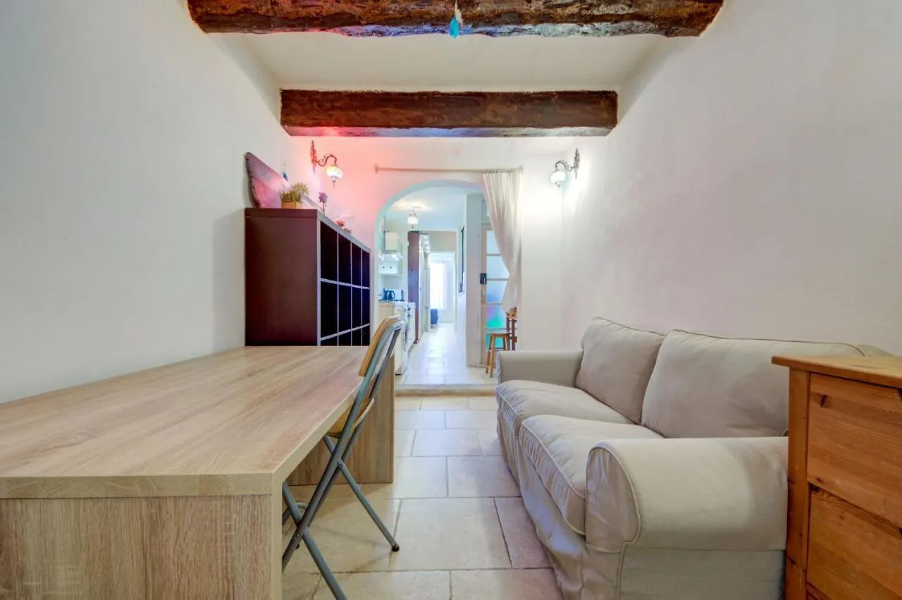 Vallettastay Standard Apartments In Valletta 0*,  Malta